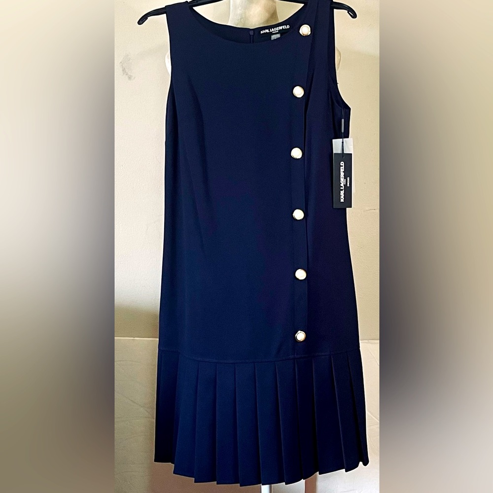 NWT Karl Lagerfeld Women’s Sleeveless Dress with Pleated Hem & Side Pearls. Sz 8
